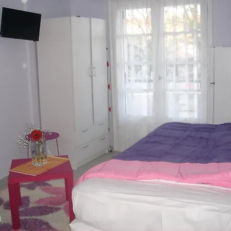 Ormos View Apartman *